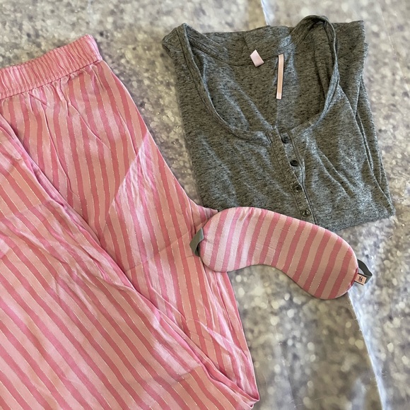 SOLD!!! NWOT Victoria's Secret Pajama set S/P - Picture 2 of 7